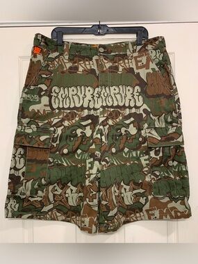 Empyre Handstyle Camo Ultra Loose Cargo Skate Sz 36 Shorts.                 3742